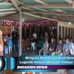 Pj Bupati OKI, Ir Asmar Wijaya, M.Si saat mengunjungi Desa Sungai Batang, Kecamatan Air Sugihan, Kabupaten OKI. Sabtu, (27/1/2024)