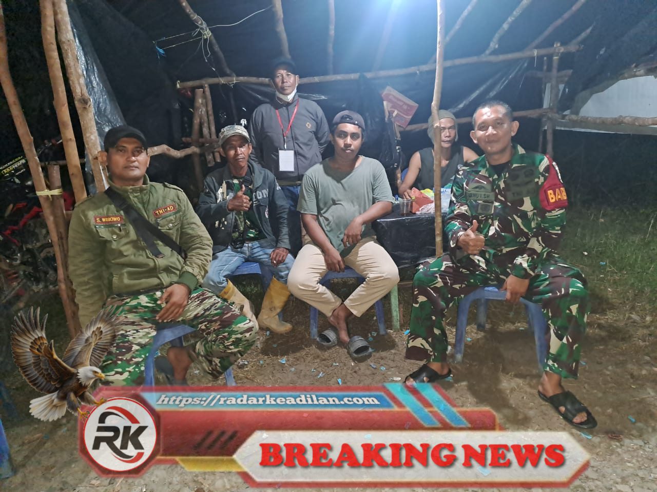 Patroli Siskamling Babinsa dan Masyarakat Desa Petaling Berjalan Lancar, Wilayah Tetap Aman