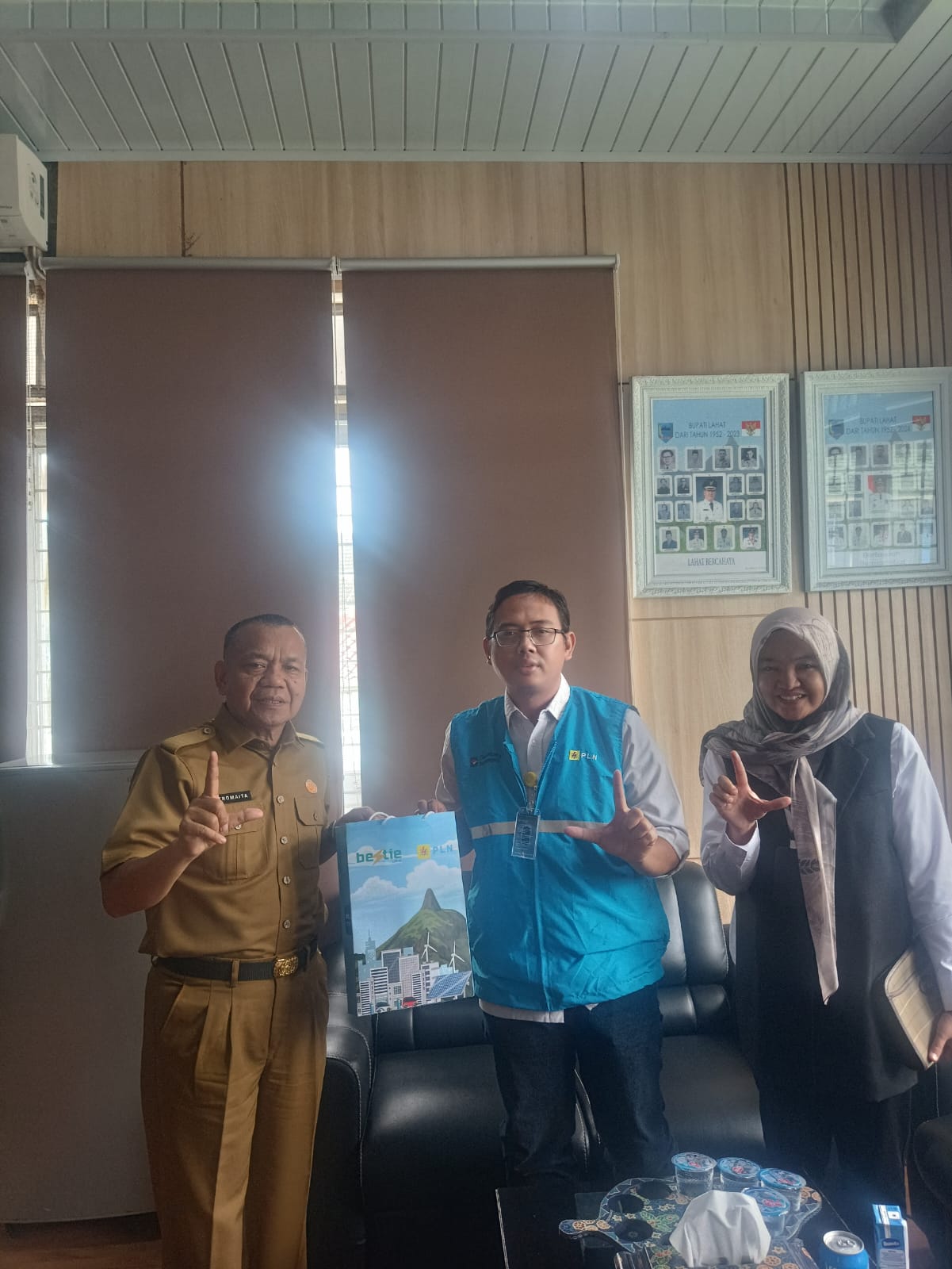 Perkuat Keandalan Listrik, PLN ULP Lembayung dan Pemkab Lahat Sinergi Selesaikan Tagihan LPJU